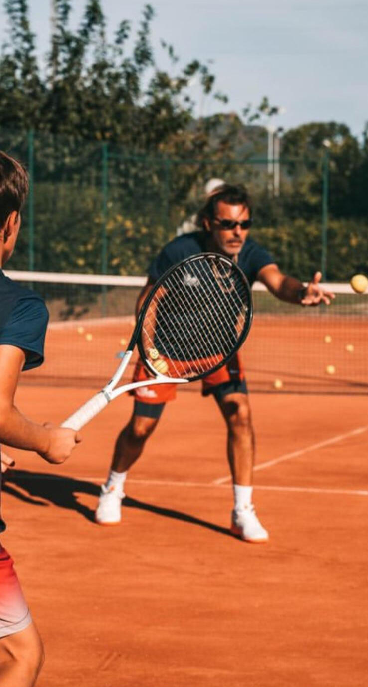 Sebas Amado, International Tennis Coach for Junior Athletes: Let’s build your future, together.