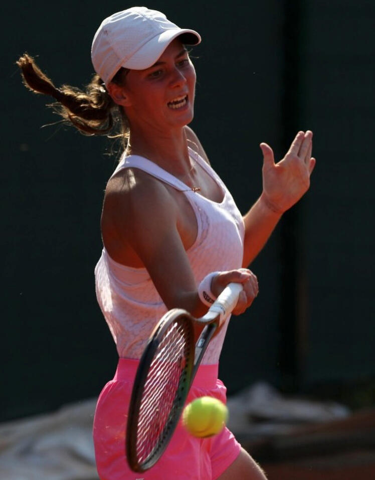 Masha Kalyakina (WTA #752)