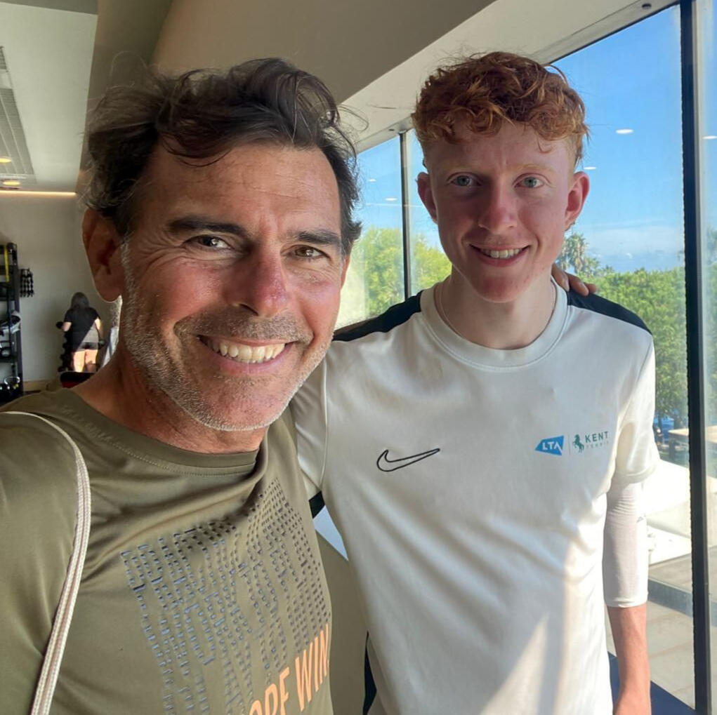 Tessa Puente (Canada's Champion u14) Tessa Puente (Canada's Champion u14)